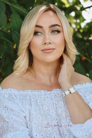 226237 - Vita Leeftijd: 47 - Oekra&iuml;ne