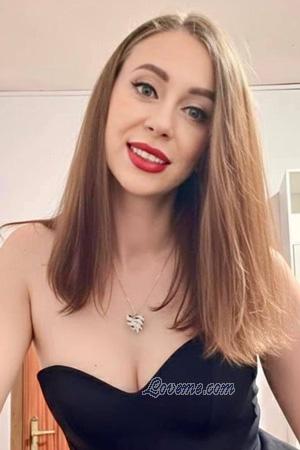 226311 - Marina Leeftijd: 39 - Oekra&iuml;ne