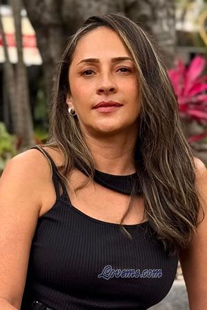 226403 - Lorena Leeftijd: 48 - Colombia