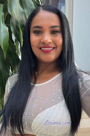 226518 - Paola Leeftijd: 40 - Colombia