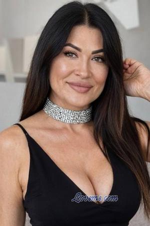 226532 - Victoria Leeftijd: 57 - Oekra&iuml;ne