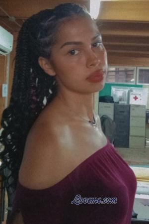 226548 - Keylin Leeftijd: 25 - Costa Rica