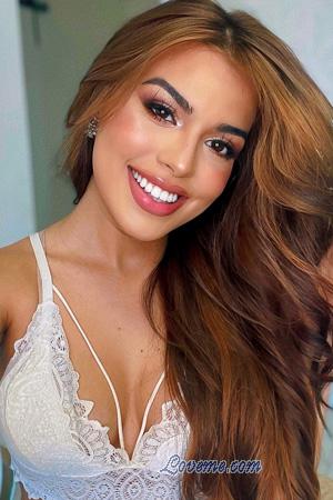 226618 - Livia Leeftijd: 22 - Brazil