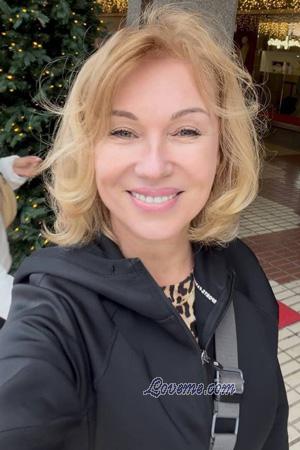 226980 - Olha Leeftijd: 61 - Oekra&iuml;ne