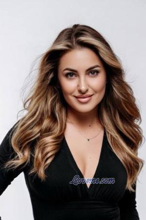 227153 - Anastasiia Leeftijd: 27 - Oekra&iuml;ne