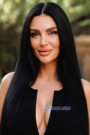 227175 - Olena Leeftijd: 41 - Oekra&iuml;ne