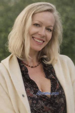 227176 - Anna Leeftijd: 50 - Oekra&iuml;ne