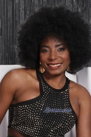 227198 - Martha Leeftijd: 39 - Colombia