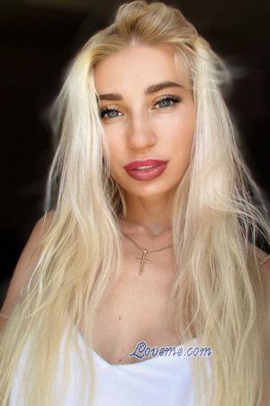 227269 - Kateryna Leeftijd: 34 - Oekra&iuml;ne