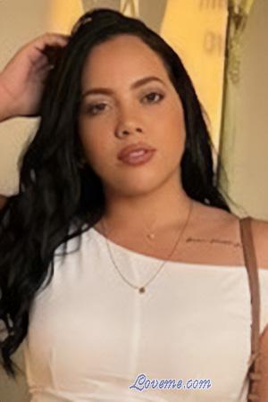 227440 - Karen Leeftijd: 32 - Colombia