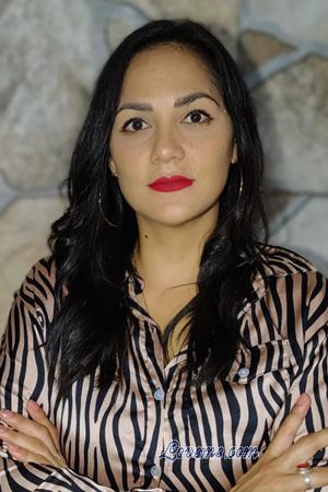 227697 - Adriana Maria Leeftijd: 36 - Costa Rica
