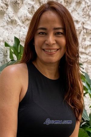 227787 - Mildred Leeftijd: 44 - Colombia