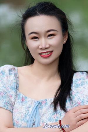 227805 - Yue Leeftijd: 36 - China