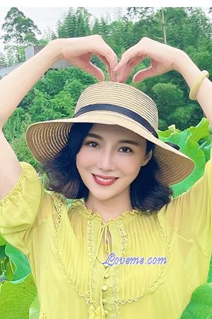 227837 - Xinling Leeftijd: 54 - China