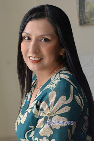 227999 - Catherine Leeftijd: 44 - Peru