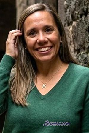 228108 - Daniela Leeftijd: 42 - Venezuela