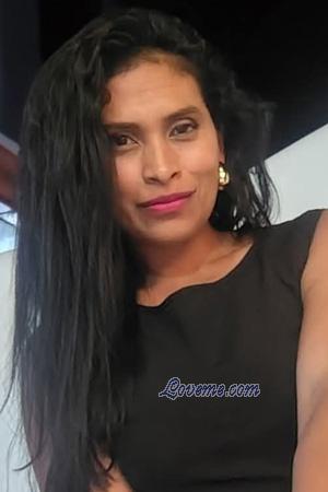 228581 - Diana Leeftijd: 33 - Costa Rica