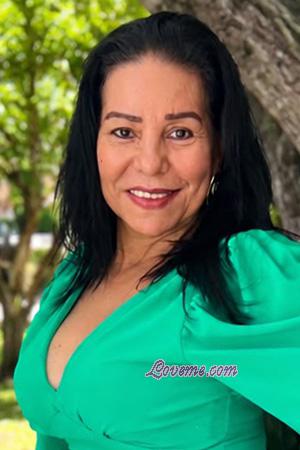 228704 - Cristina Leeftijd: 57 - Colombia