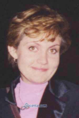 51739 - Svetlana Leeftijd: 35 - Russia