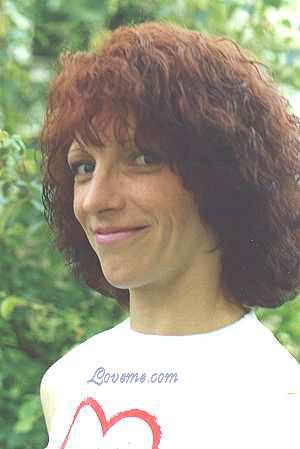 51843 - Galina Leeftijd: 37 - Russia