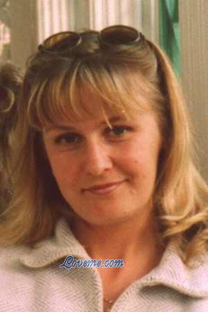 51904 - Svetlana Leeftijd: 35 - Russia