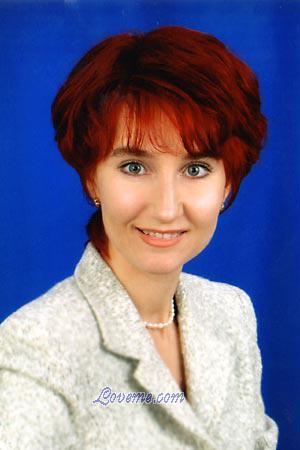 56680 - Elena Leeftijd: 39 - Russia