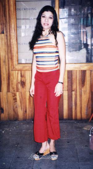 56887 - Vanessa Leeftijd: 29 - Costa Rica