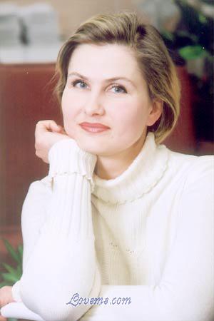 57222 - Victoria Leeftijd: 40 - Russia