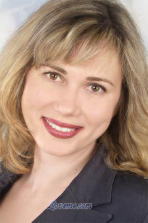 58894 - Tatiana Leeftijd: 37 - Oekra&iuml;ne