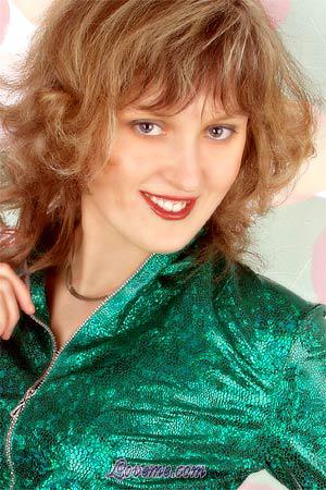 60819 - Elena Leeftijd: 33 - Oekra&iuml;ne