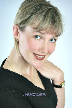 60823 - Elena Leeftijd: 39 - Oekra&iuml;ne