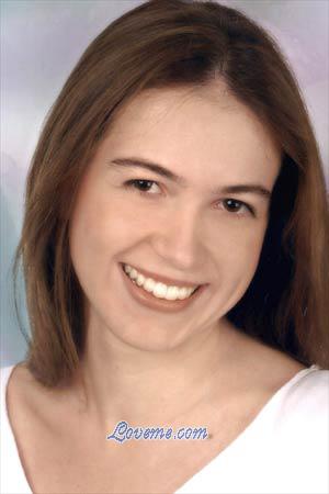 60861 - Nadezhda Leeftijd: 27 - Oekra&iuml;ne