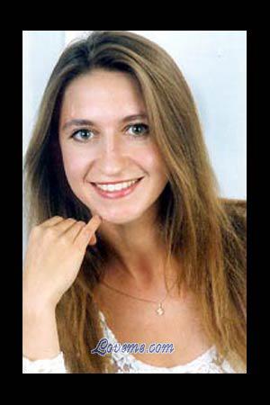 64038 - Alina Leeftijd: 32 - Oekra&iuml;ne