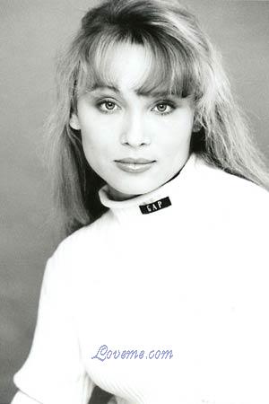 64054 - Anna Leeftijd: 30 - Russia