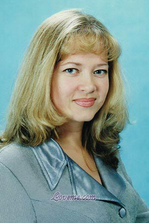 64176 - Olga Leeftijd: 39 - Russia