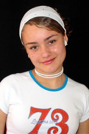 65249 - Natalia Leeftijd: 24 - Colombia