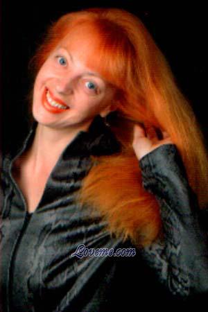 65716 - Elena Leeftijd: 44 - Russia