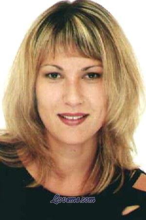 66260 - Irina Leeftijd: 32 - Wit-Rusland