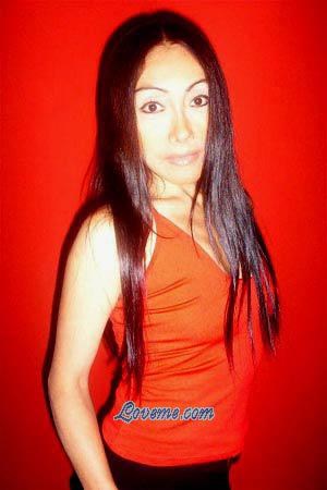 66645 - Rosa Leeftijd: 49 - Peru