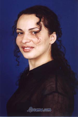 67166 - Hadassa J.H. Leeftijd: 32 - Brazil