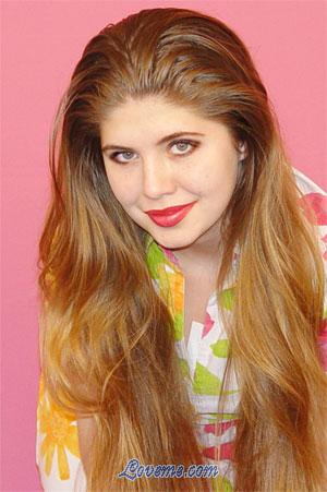 69744 - Tatiana Leeftijd: 23 - Oekra&iuml;ne