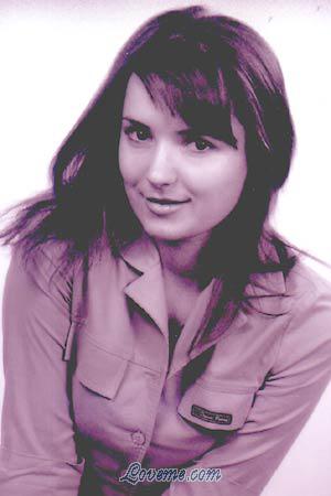 70337 - Irina Leeftijd: 29 - Oekra&iuml;ne