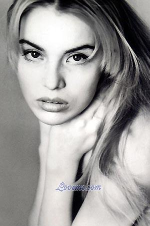 71852 - Guzel Leeftijd: 33 - Russia