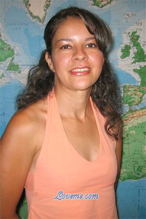 72159 - Marisol Leeftijd: 33 - Costa Rica