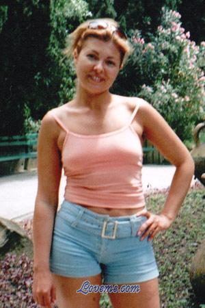 73073 - Irina Leeftijd: 34 - Russia