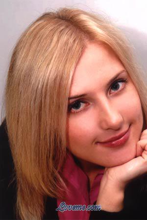 74685 - Dina Leeftijd: 27 - Russia