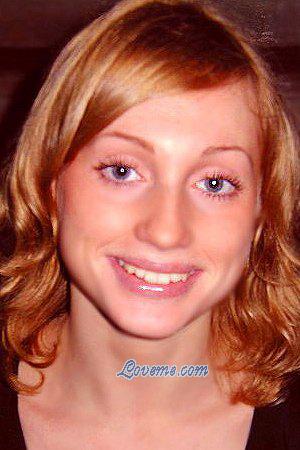 76588 - Ekaterina Leeftijd: 25 - Russia