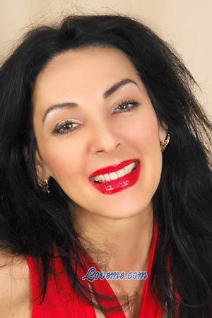 77008 - Natalia Leeftijd: 52 - Oekra&iuml;ne