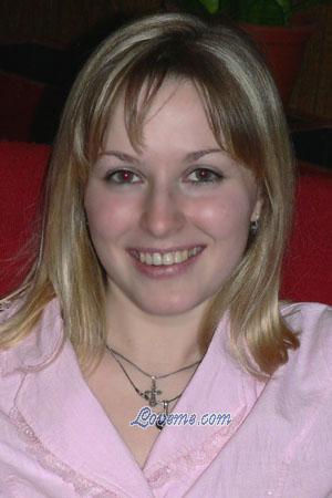 77790 - Olga Leeftijd: 29 - Russia