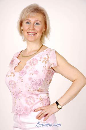 80608 - Victoria Leeftijd: 47 - Oekra&iuml;ne